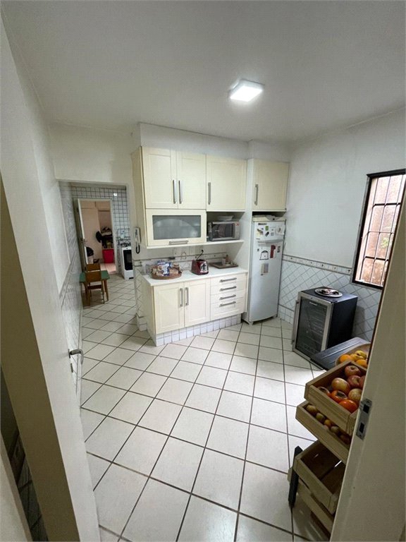 Casa à venda com 4 quartos, sendo 1 suíte, em Vila Morumbi, São Paulo, SP