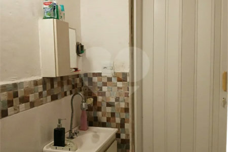 Casa Térrea à venda com 2 quartos em Vila Nivi, São Paulo, SP
