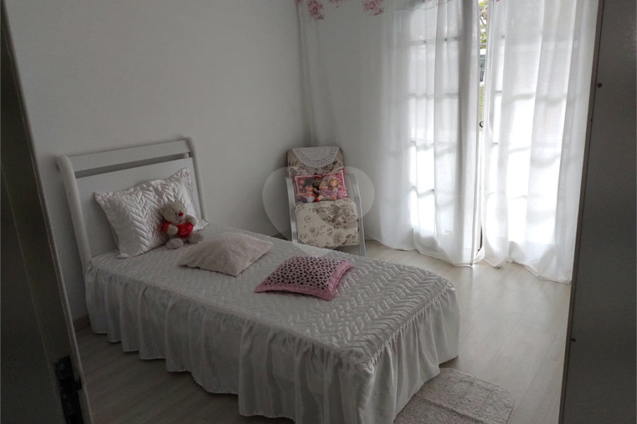 Sobrado à venda com 3 quartos em Jabaquara, São Paulo, SP