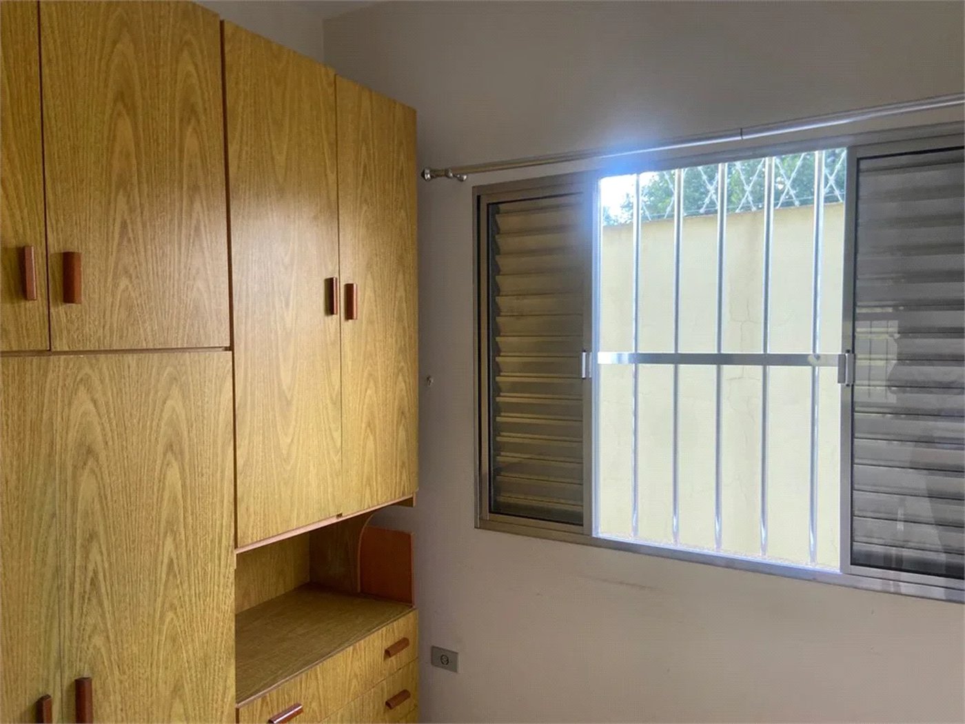 Casa Térrea para alugar com 3 quartos, sendo 1 suíte, em Vila Ipojuca, São Paulo, SP