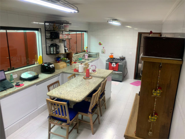 Sobrado à venda com 3 suítes em Vila Guilherme, São Paulo, SP