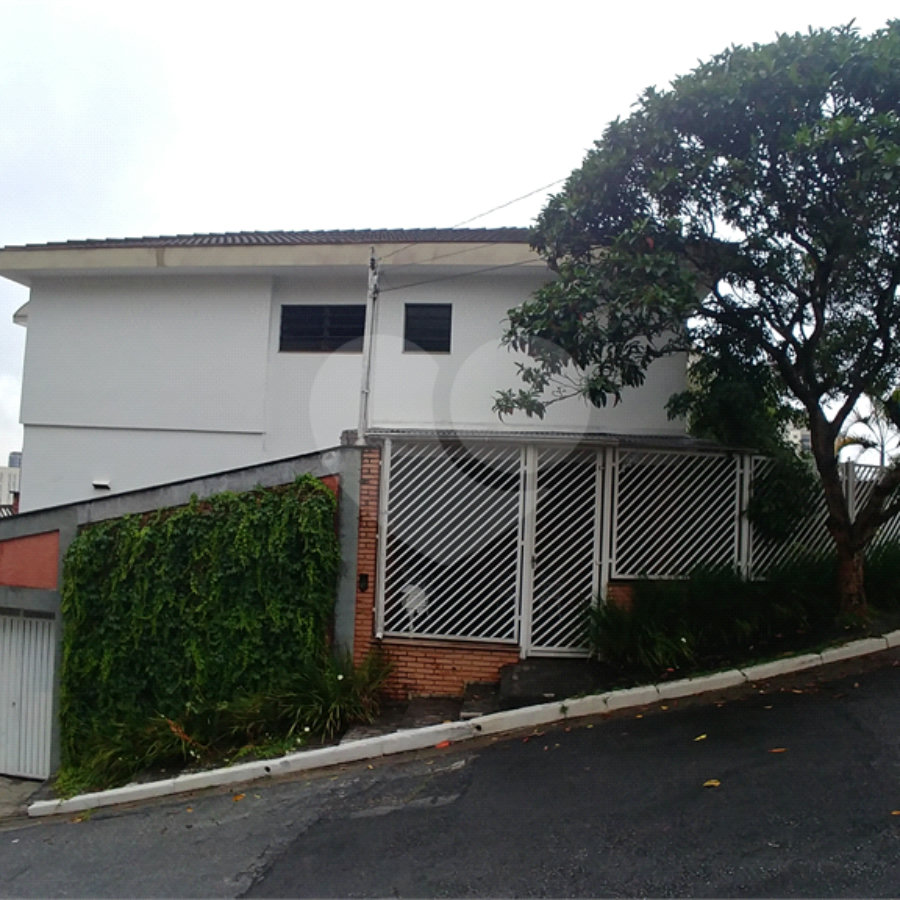 Sobrado à venda com 3 quartos, sendo 1 suíte, em Santana, São Paulo, SP