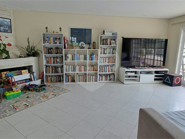 Casa à venda com 4 suítes no condomínio Casa Alto Padrao, São Paulo - SP