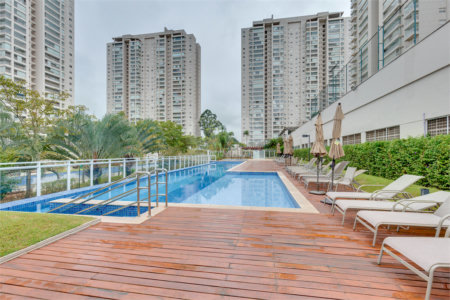 Apartamento à venda com 4 quartos, sendo 2 suítes, em Santo Amaro, São Paulo, SP