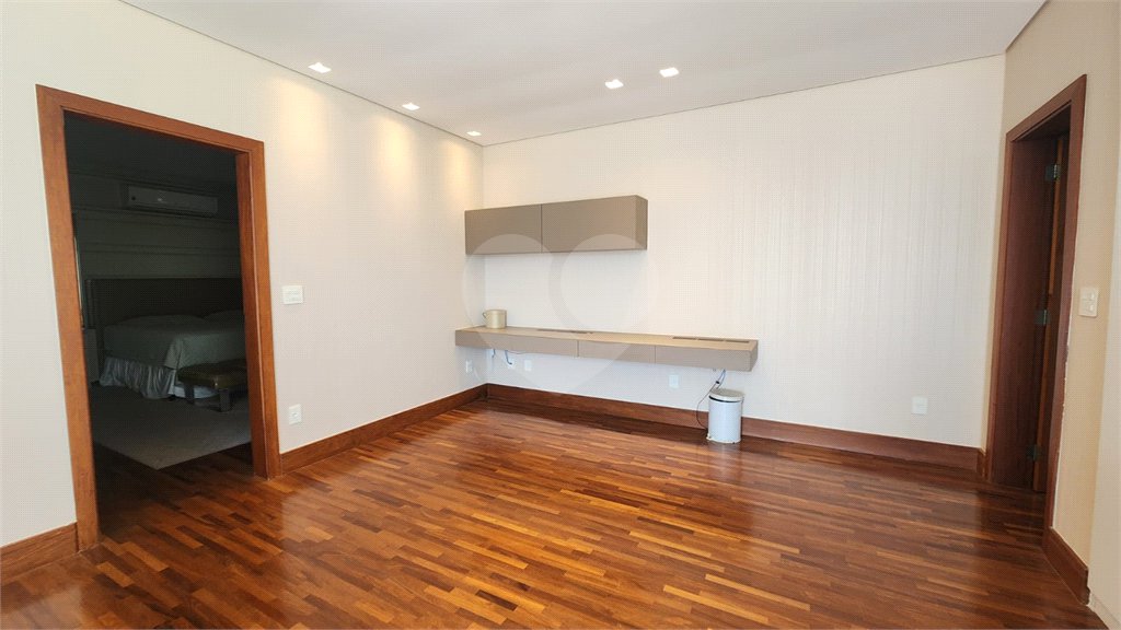 Casa à venda com 3 suítes no condomínio Alphaville Nova Esplanada 2, Votorantim - SP