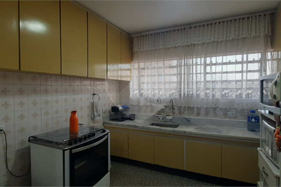 Sobrado à venda com 3 quartos, sendo 1 suíte, em Tremembé, São Paulo, SP