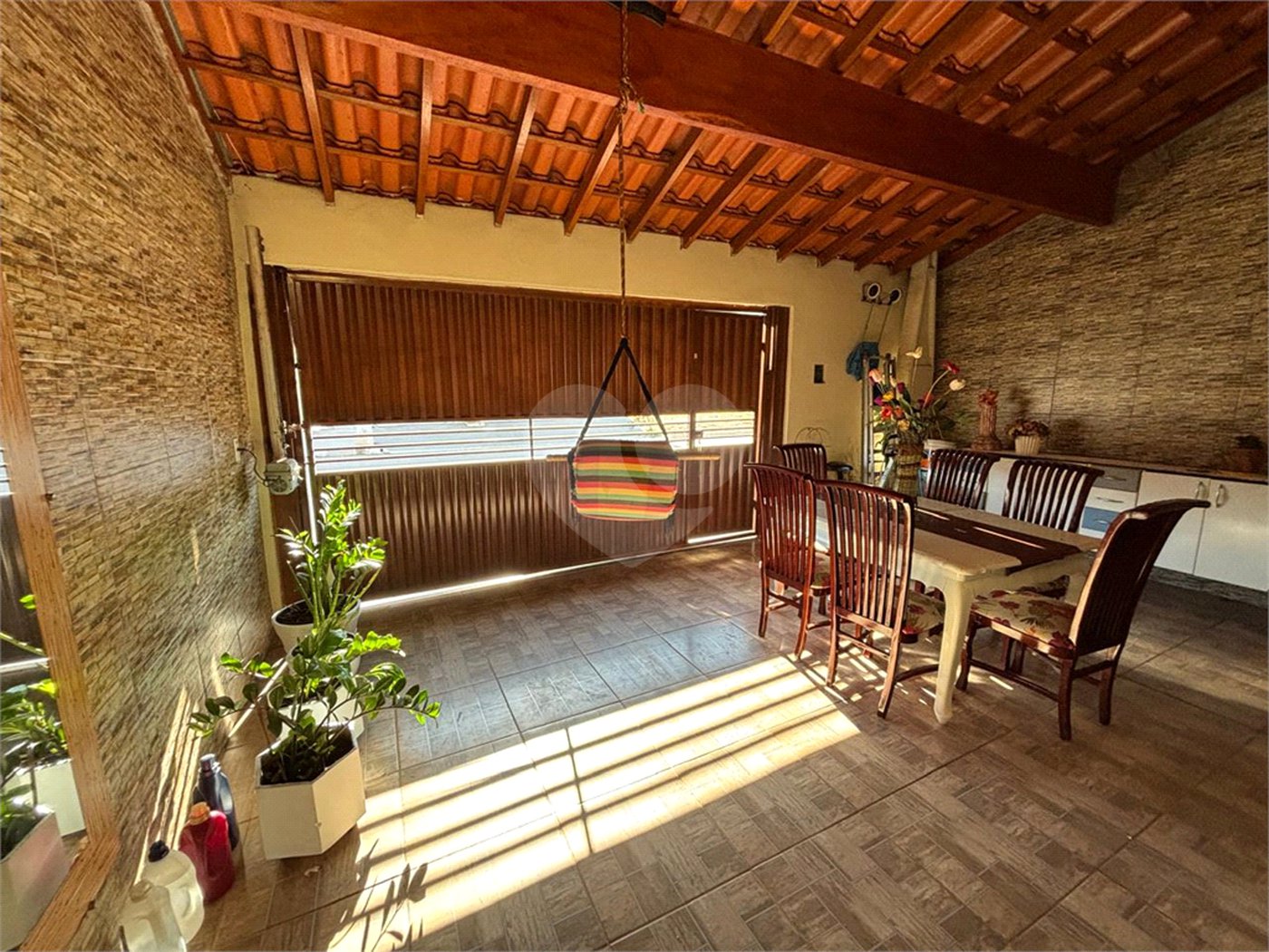Casa à venda com 3 quartos, sendo 1 suíte, em Jardim Imperador, Salto, SP