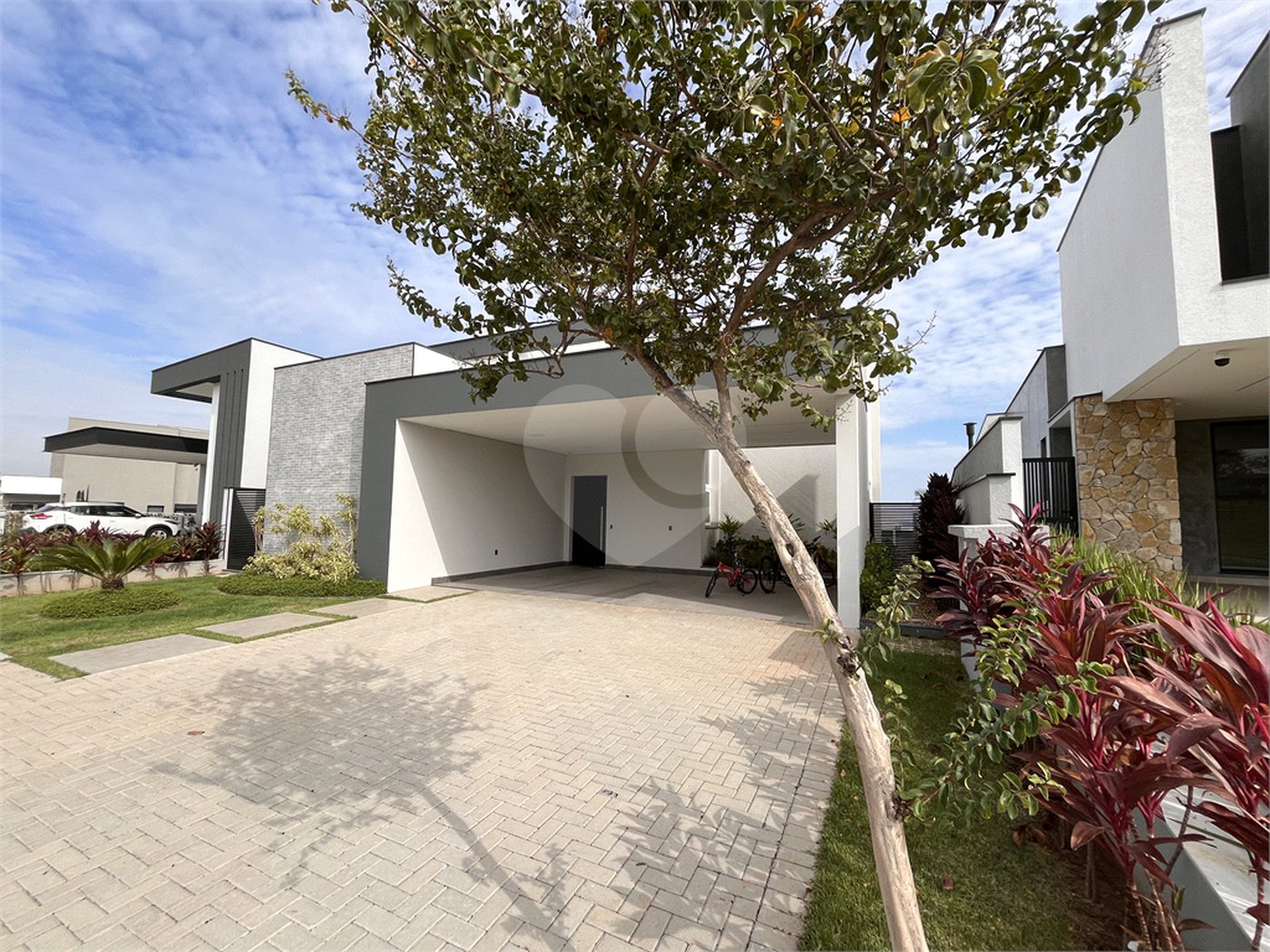 Casa à venda com 3 suítes no condomínio Alphaville Nova Esplanada 4, Votorantim - SP