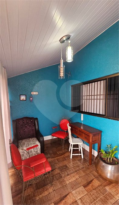 Casa à venda com 3 quartos, sendo 1 suíte, em Vila Ferroviária III, Ponta Porã, MS