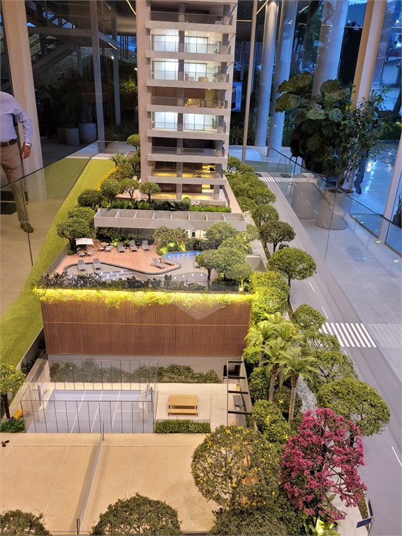 Apartamento à venda com 4 suítes em Vila Madalena, São Paulo, SP