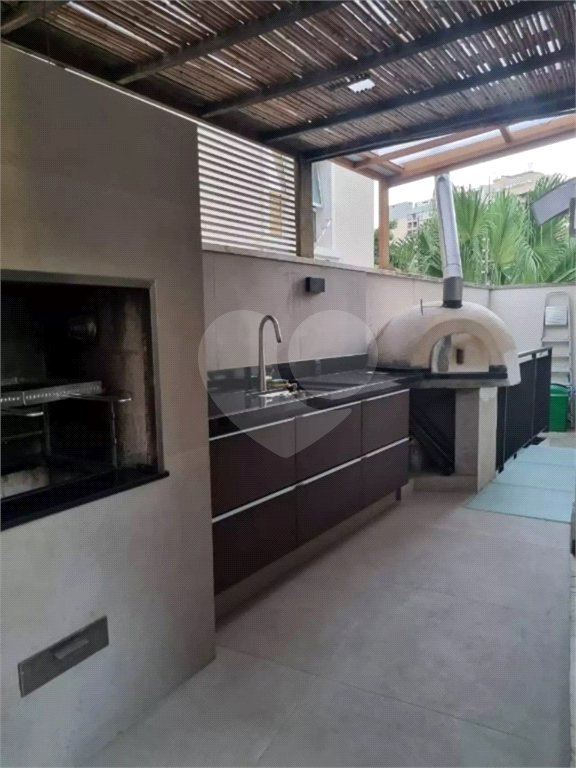 Casa à venda com 3 suítes no condomínio Solares Vila Europa, São Paulo - SP