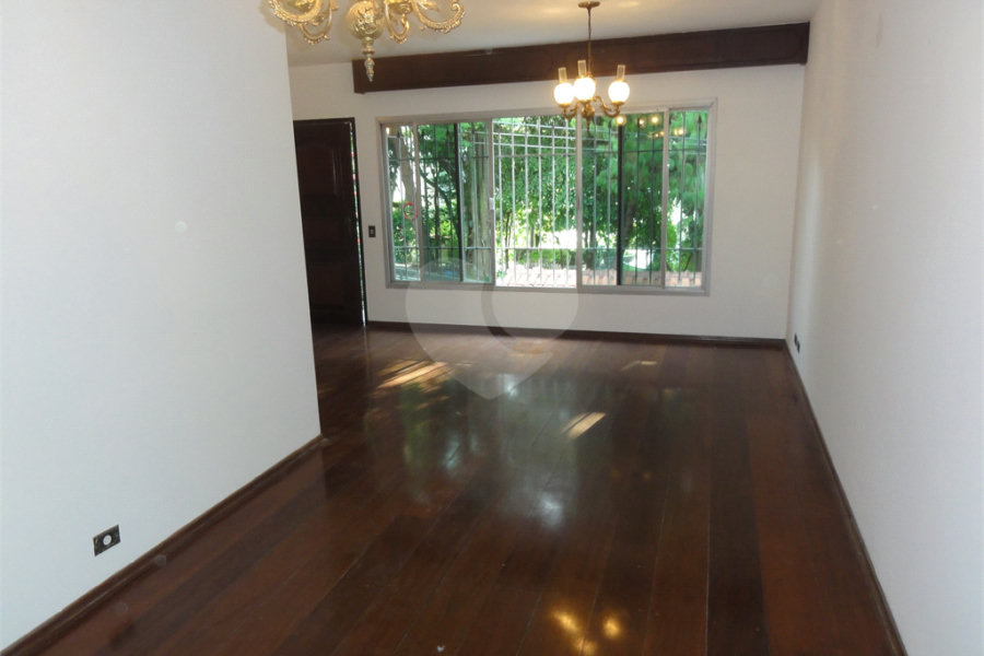 Casa Térrea à venda com 4 quartos, sendo 2 suítes, em Mandaqui, São Paulo, SP