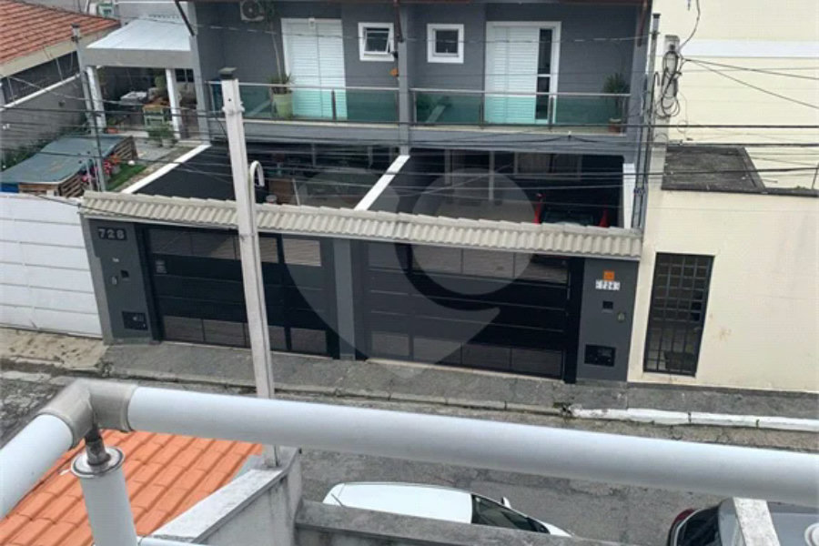 Sobrado à venda com 2 suítes em Horto, São Paulo, SP