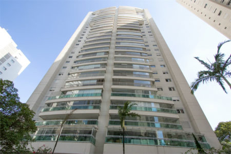 Apartamento à venda com 4 quartos, sendo 3 suítes,  em Vila Romana, São Paulo, SP