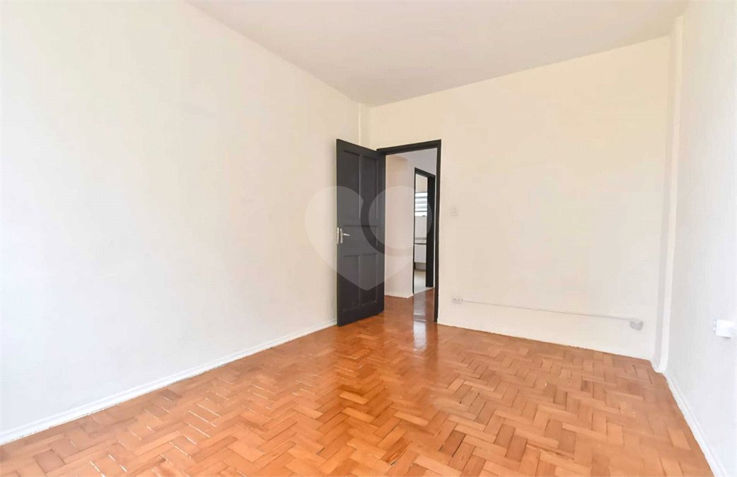 Apartamento à venda com 2 quartos, sendo 1 suíte, em Vila Mariana, São Paulo, SP