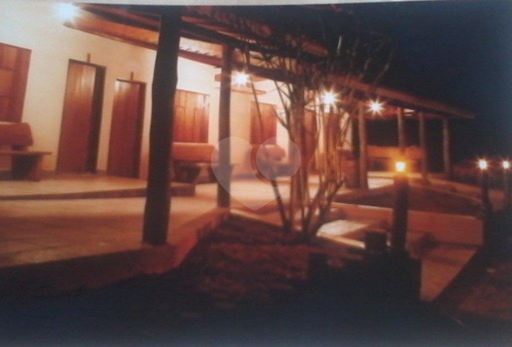 Casa à venda com 13 suítes no condomínio Pousada Pau Brasil, São Pedro - SP