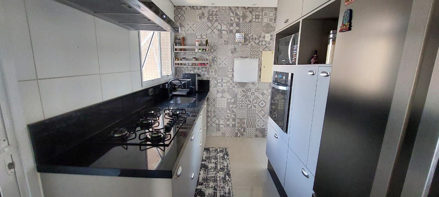 Apartamento com 3 dormitórios à venda, 100 m² por R$ 1.450.000,00 - José Menino - Santos/SP