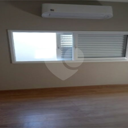 Casa à venda com 4 quartos, sendo 2 suítes, em Jardim Antártica, Ribeirão Preto, SP