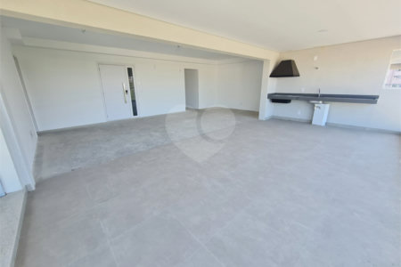 Apartamento à venda com 3 suítes em Jardim Marajoara, São Paulo, SP