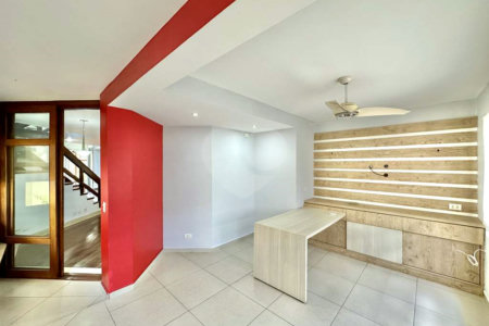 Casa à venda com 4 quartos, sendo 2 suítes,  no condomínio São Paulo Ii, Cotia - SP