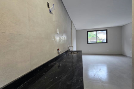 Casa com 2 dormitórios à venda, 89 m² por R$ 700.000,00 - Marapé - Santos/SP