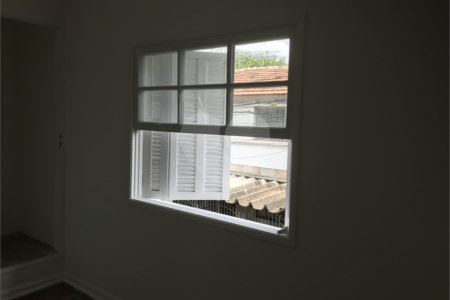 Casa de Vila à venda com 2 quartos, sendo 1 suíte, em Vila São Francisco (zona Sul), São Paulo, SP