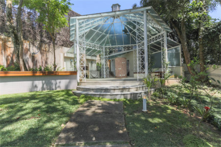 Casa à venda com 5 suítes no condomínio Chácara Flora, São Paulo - SP