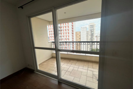 Apartamento para alugar com 3 quartos, sendo 1 suíte, em Pinheiros, São Paulo, SP