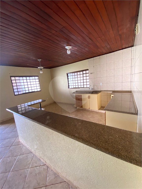Casa à venda com 2 quartos, sendo 1 suíte, em Vila Renô, Ponta Porã, MS