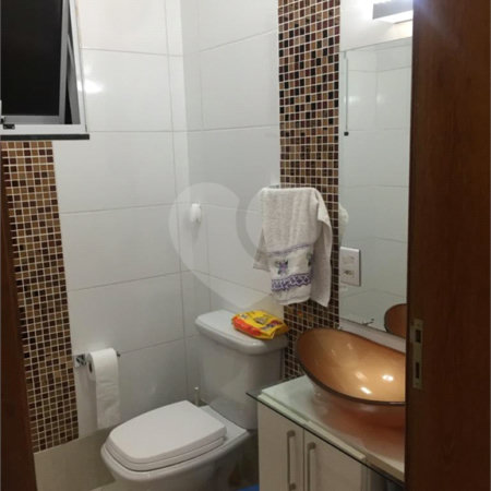 Sobrado à venda com 3 quartos, sendo 1 suíte,  em Alto da Boa Vista, Mogi das Cruzes, SP