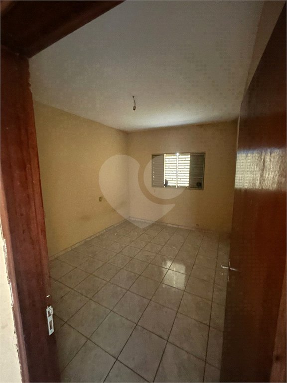 Casa à venda com 2 quartos, sendo 1 suíte, em Jardim América (vila Xavier), Araraquara, SP