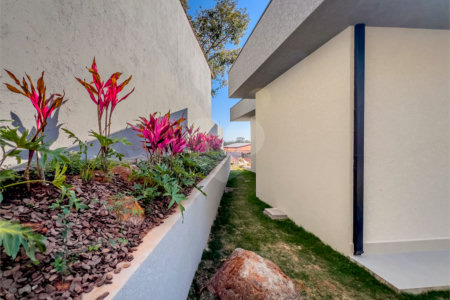 Casa à venda com 3 suítes em Jardim Paulista, Atibaia, SP