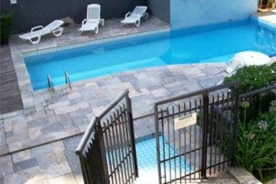 Apartamento à venda com 3 quartos, sendo 1 suíte,  em Morumbi, São Paulo, SP
