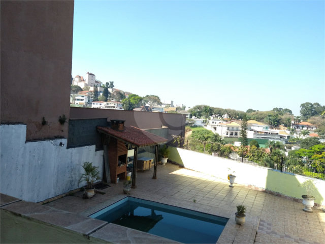 Casa à venda ou para alugar com 3 quartos, sendo 1 suíte,  em Santana, São Paulo, SP