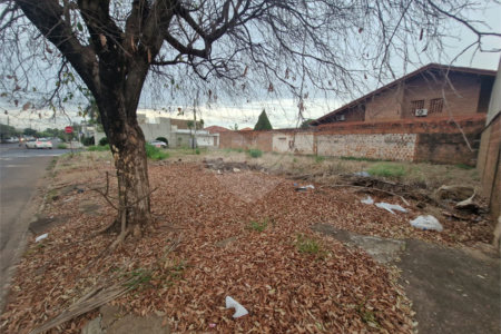 Terreno à venda no Centro, Três Lagoas, MS