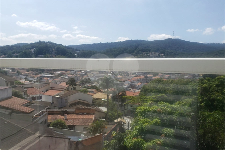 Sobrado à venda com 3 quartos, sendo 1 suíte, em Tremembé, São Paulo, SP