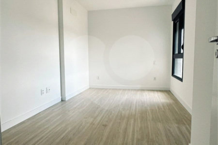 Apartamento à venda com 3 quartos, sendo 1 suíte, em Cidade Alta, Cuiabá, MT