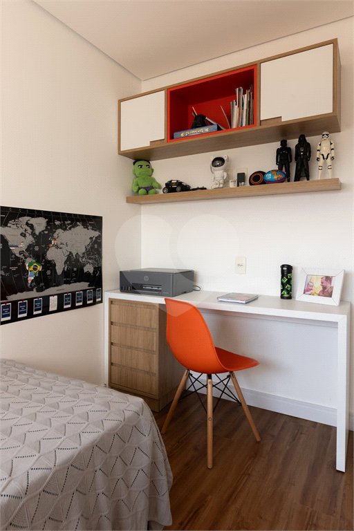 Apartamento à venda com 3 quartos, sendo 1 suíte,  em Alto da Lapa, São Paulo, SP
