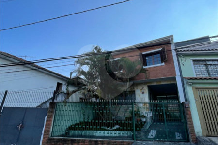 Sobrado à venda com 5 quartos, sendo 1 suíte,  em Vila Gustavo, São Paulo, SP