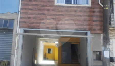 Sobrado à venda com 1 suíte em Jardim Luciana, Itaquaquecetuba, SP