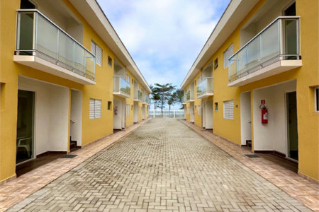 Apartamento à venda com 2 quartos em Boraceia, Bertioga, SP