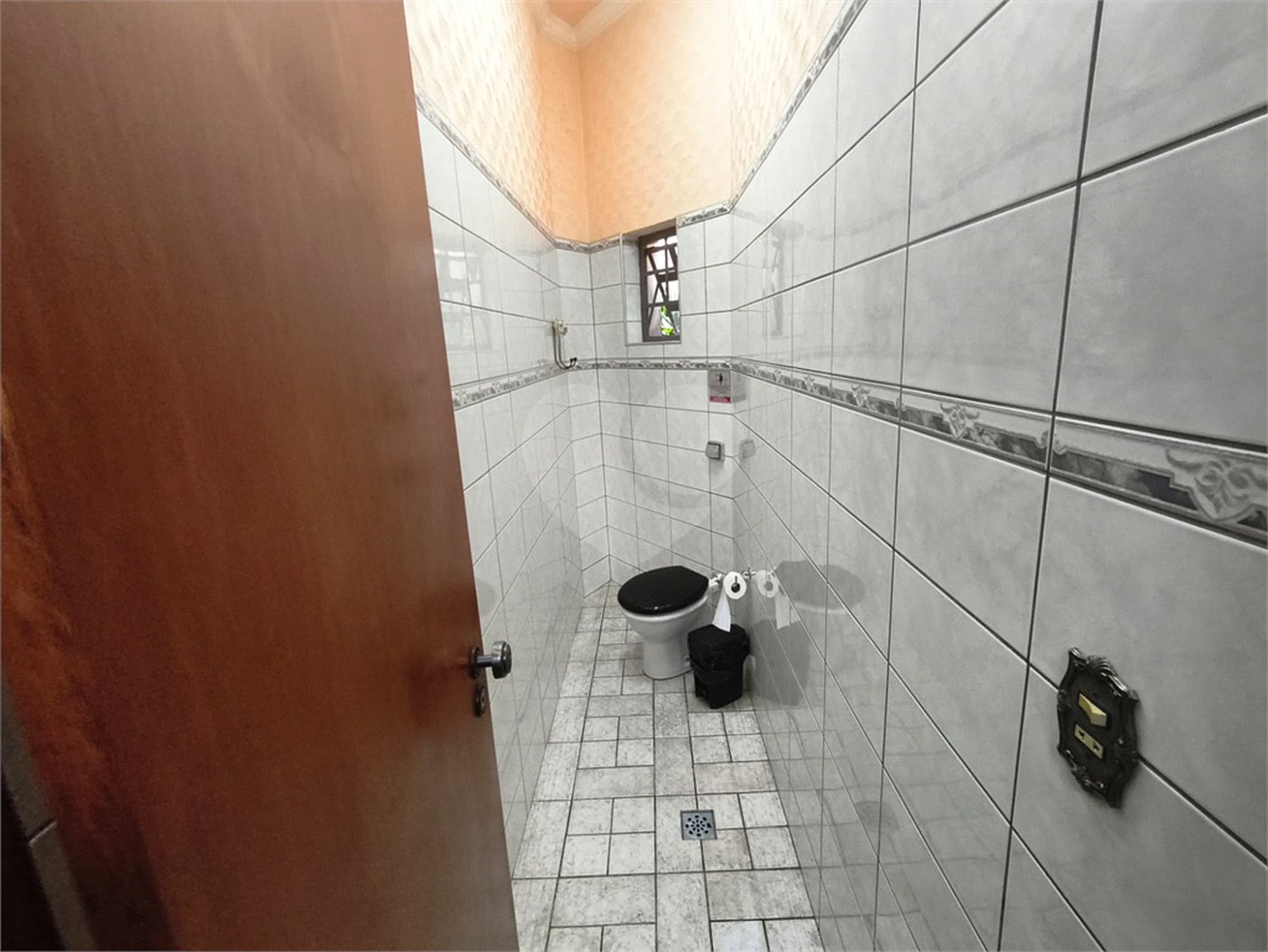 Casa à venda ou para alugar com 1 suíte, no Centro, Itapetininga, SP