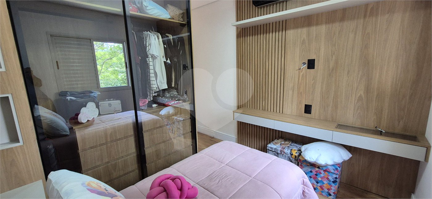 Casa à venda com 4 quartos, sendo 2 suítes,  no condomínio Aromaz, São Bernardo do Campo - SP