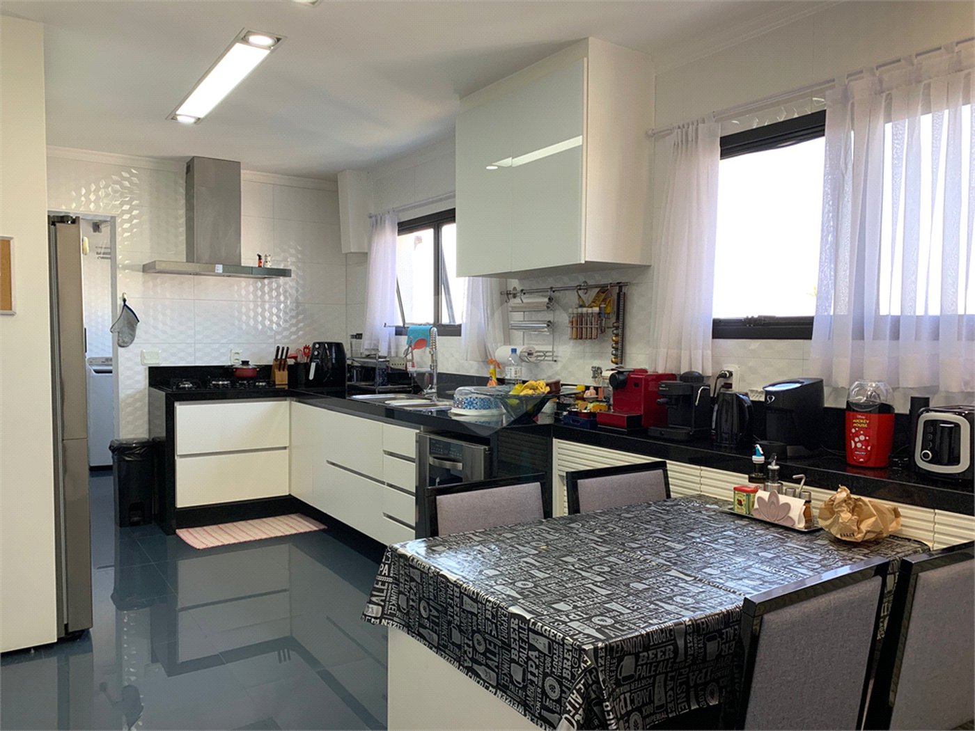 Cobertura à venda com 4 quartos, sendo 2 suítes, em Campo Belo, São Paulo, SP