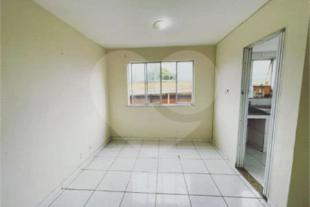 Casa à venda com 3 quartos em Campo Grande, Rio de Janeiro, RJ