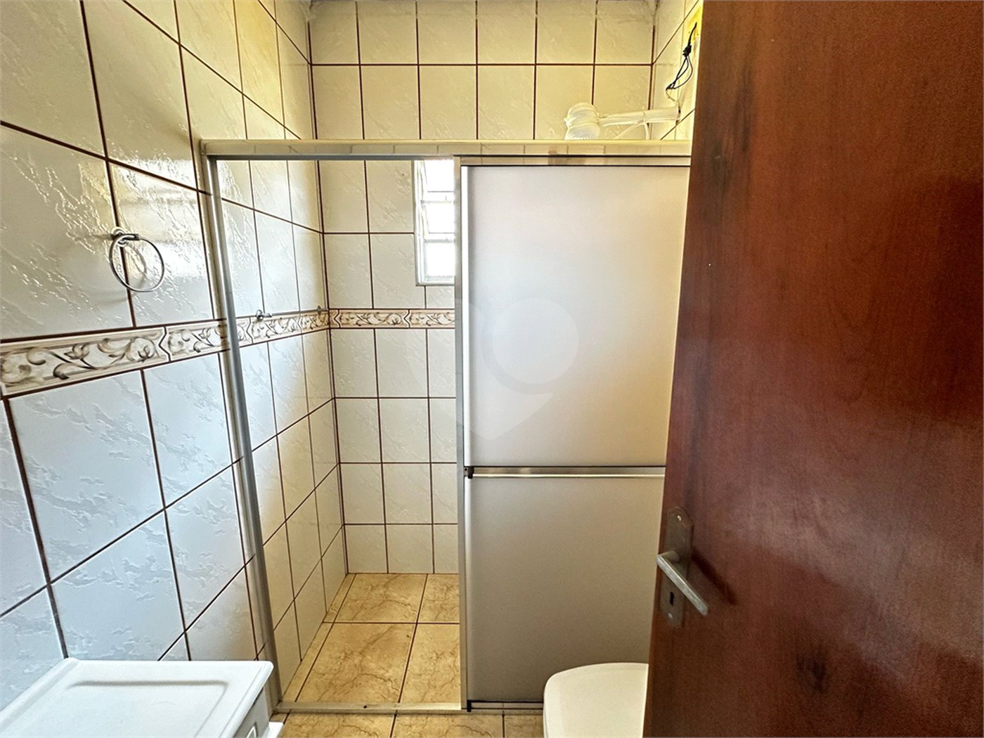 Sobrado à venda com 4 quartos, sendo 1 suíte, em Vila Amorim, Suzano, SP