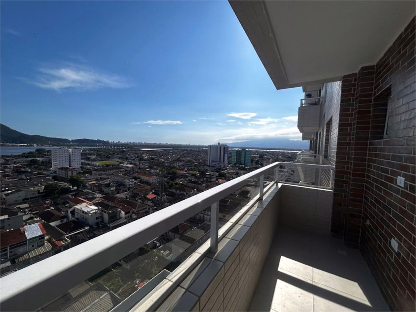 Apartamento Residencial à venda, Centro, São Vicente - AP0552.