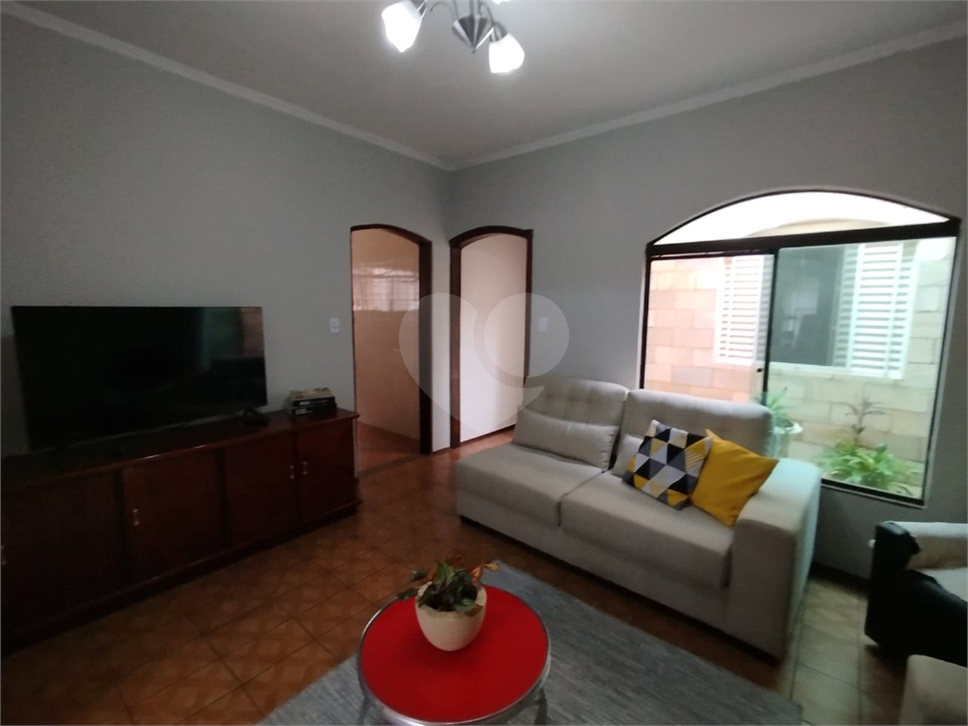 Casa à venda com 3 quartos, sendo 1 suíte, em Jardim Leocádia, Sorocaba, SP