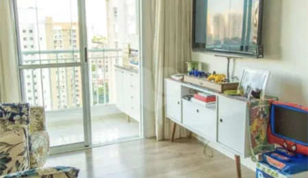 Apartamento à venda com 2 quartos, sendo 1 suíte,  em Mooca, São Paulo, SP