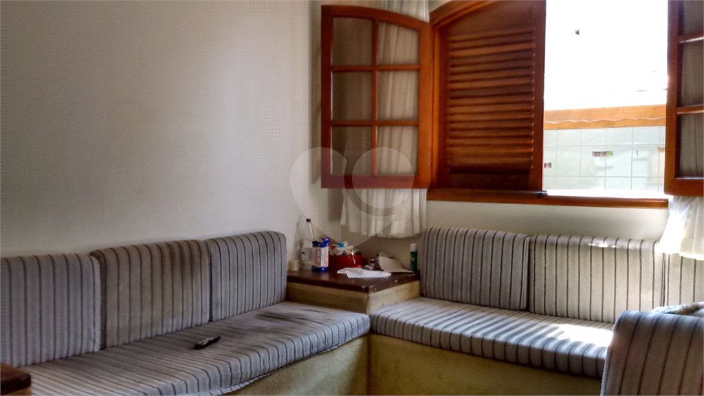 Casa à venda com 5 quartos, sendo 2 suítes, em Horto Florestal, São Paulo, SP